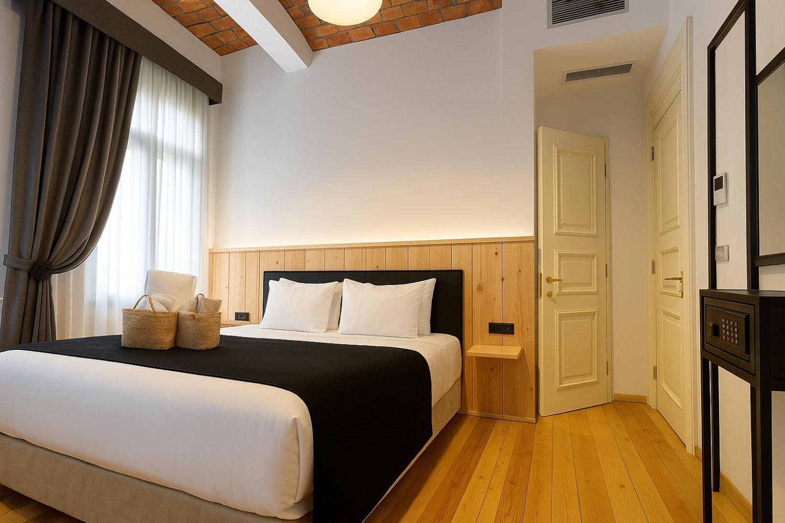 Istanbul Taksim Istiklal Street Kamil Hotel - Historical Exterior foto